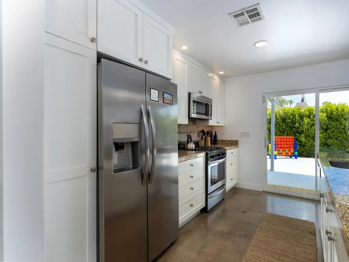Villa Casa Bonita By Acme House Company Palm Springs